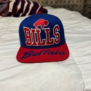 Buffalo bills Mitchell and Ness SnapBack.